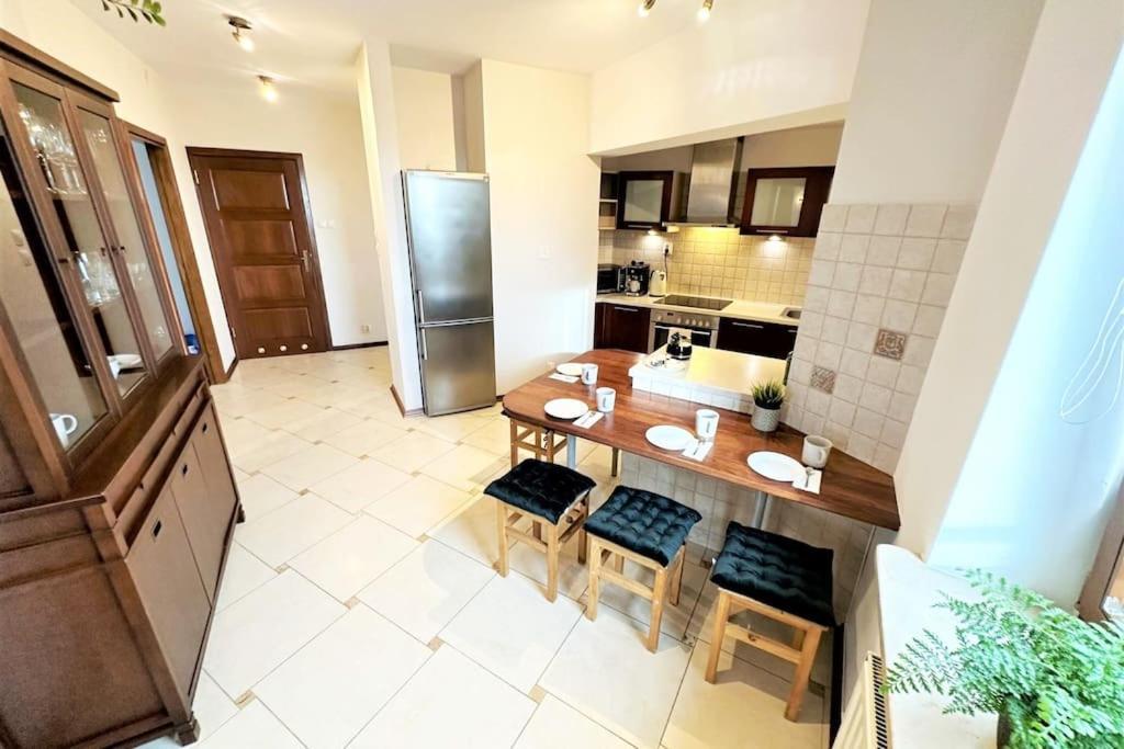 Exclusive Penthouse Near Citycenter 120M2 +Netflix Краков Экстерьер фото