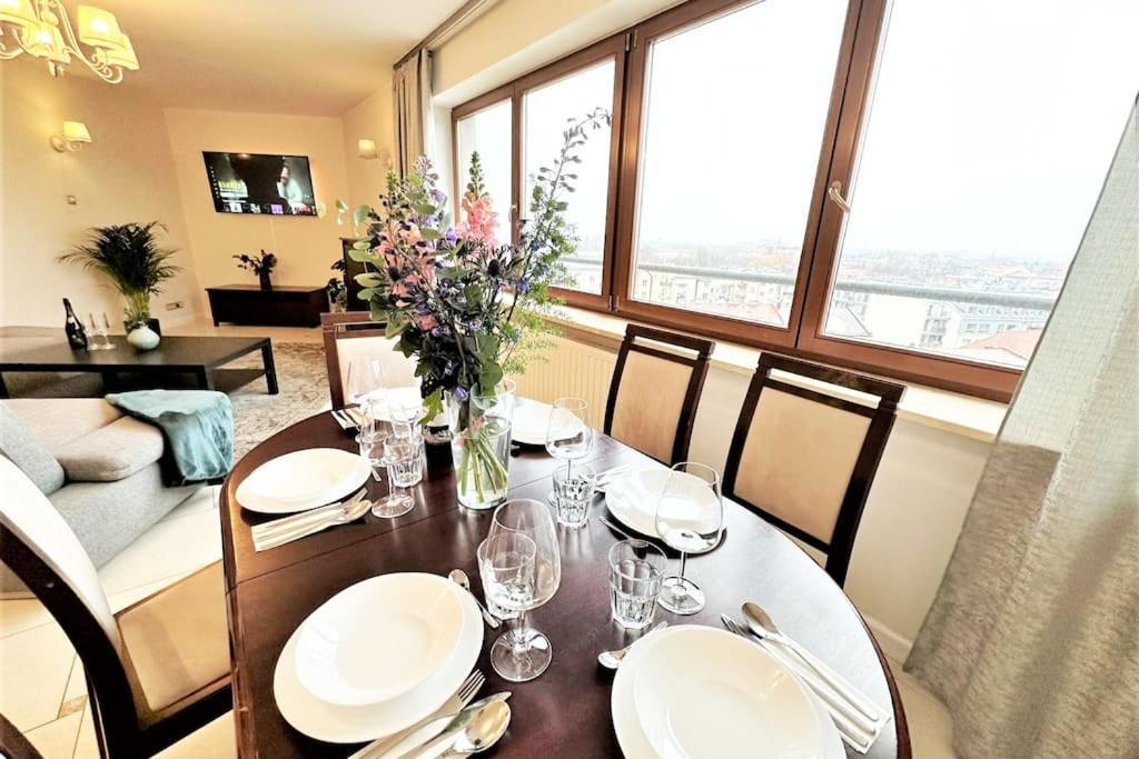 Exclusive Penthouse Near Citycenter 120M2 +Netflix Краков Экстерьер фото