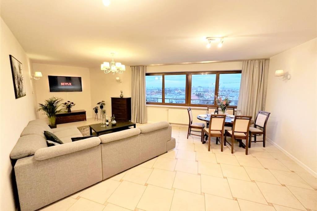 Exclusive Penthouse Near Citycenter 120M2 +Netflix Краков Экстерьер фото