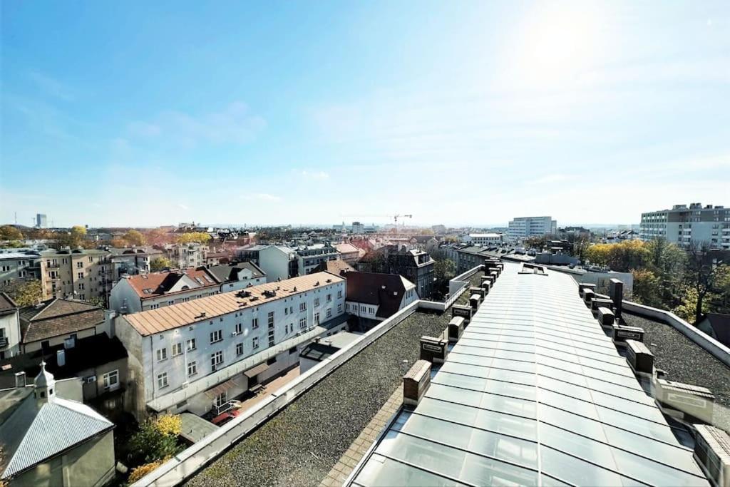 Exclusive Penthouse Near Citycenter 120M2 +Netflix Краков Экстерьер фото