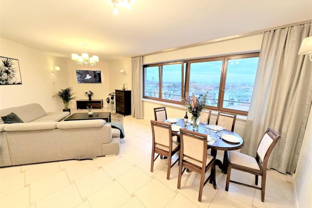 Exclusive Penthouse Near Citycenter 120M2 +Netflix Краков Экстерьер фото
