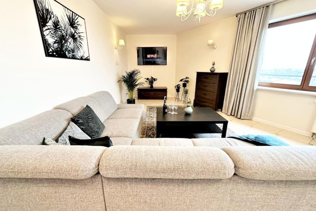 Exclusive Penthouse Near Citycenter 120M2 +Netflix Краков Экстерьер фото